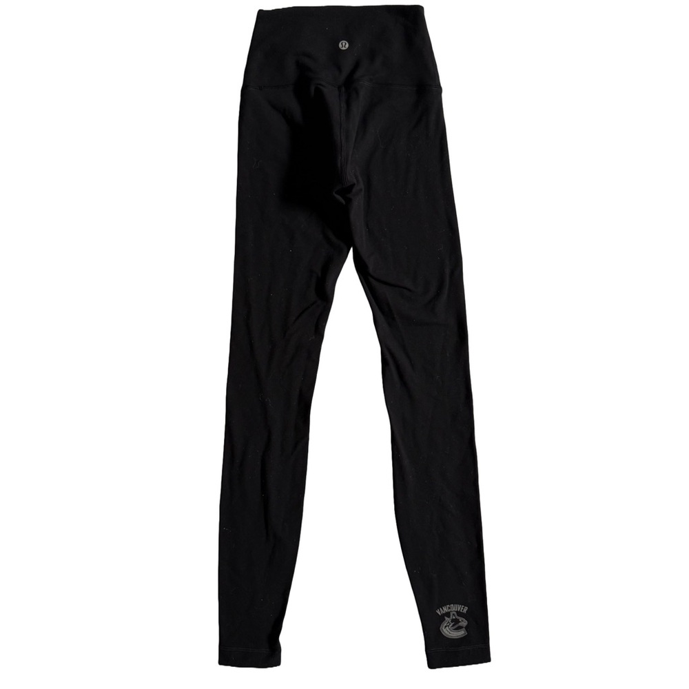 LULULEMON / VANCOUVER CANUCKS / NHL BLACK HIGH WAISTED WUNDER UNDER LEGGINGS - Picture 7 of 9